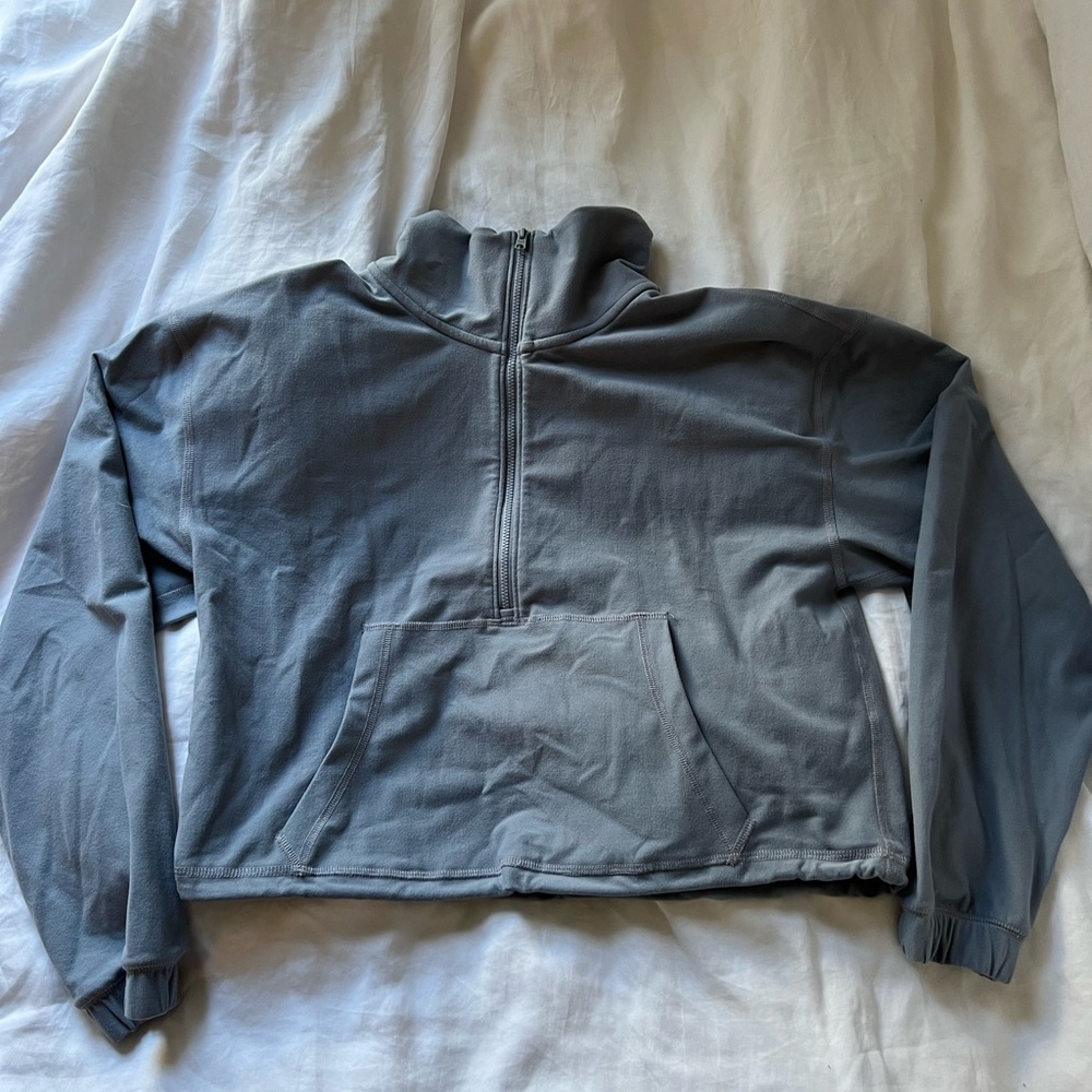 Abercrombie Soft A&F cropped cinch waist quarter zip! Gray-Blue